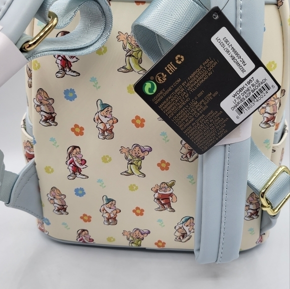 Loungefly Snow White & the Seven Dwarfs Backpack - Picture 6 of 9